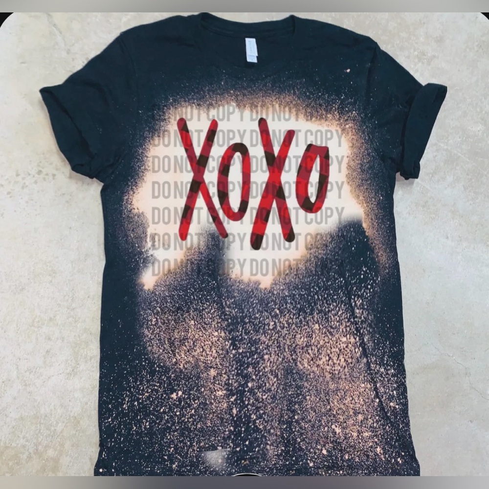Blonde-Tee’s Valentines XOXO Plaid Acid Wash Tshirt